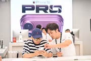 Đại lý Việt Nam bắt đầu giao iPhone 18 Pro cho khách hàng đặt trước 