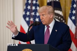 Tổng thống Mỹ Donald Trump phát biểu tại Nhà Trắng, Washington, D.C. (Ảnh: THX/TTXVN)
