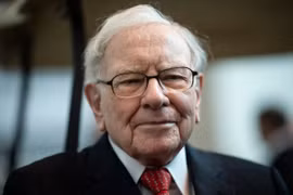 Tỷ phú Warren Buffett tham dự một sự kiện ở Omaha, Nebraska (Mỹ), ngày 3/5/2019. (Ảnh: AFP/TTXVN)
