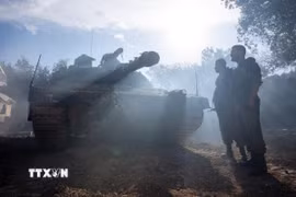 Binh sỹ Israel được triển khai tại khu vực chiếm đóng trên Cao nguyên Golan gần biên giới Israel-Syria, hồi tháng 12 năm ngoái. (Ảnh: THX/TTXVN)