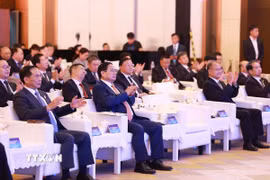 Thủ tướng Phạm Minh Chính tham dự Diễn đàn kết nối doanh nghiệp Việt Nam-Trung Quốc, nhân chuyến tham dự Hội nghị thường niên các nhà tiên phong lần thứ 16 của Diễn đàn Kinh tế Thế giới (WEF 16) ở thành phố Thiên Tân (Trung Quốc), chiều 24/6/2025. (Ảnh: Dương Giang/TTXVN)