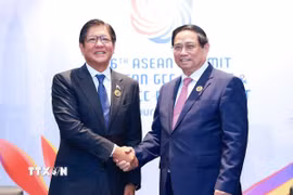 Thủ tướng Phạm Minh Chính gặp Tổng thống Philippines Ferdinand Marcos Jr.. (Ảnh: Dương Giang/TTXVN)