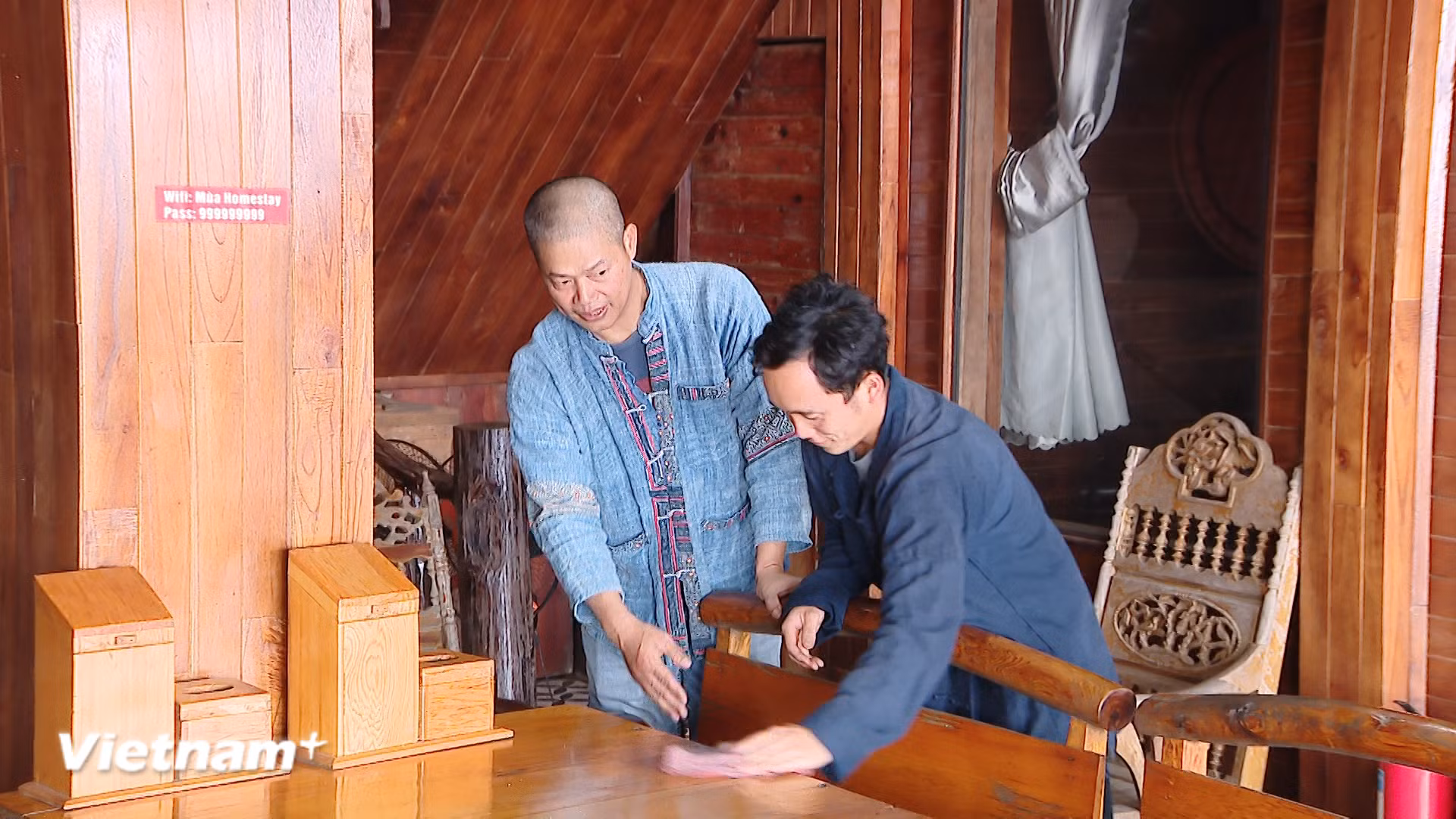 vnp_a-phuc.png