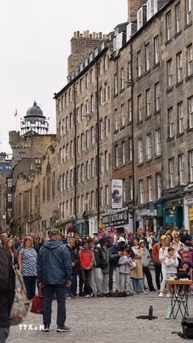 Đường phố ở Edinburgh (Anh). (Ảnh: THX/TTXVN phát)