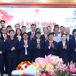 Đoàn Việt Nam tham dự kỳ thi Kỹ năng nghề thế giới lần thứ 48. (Ảnh: Thanh Tùng/TTXVN)