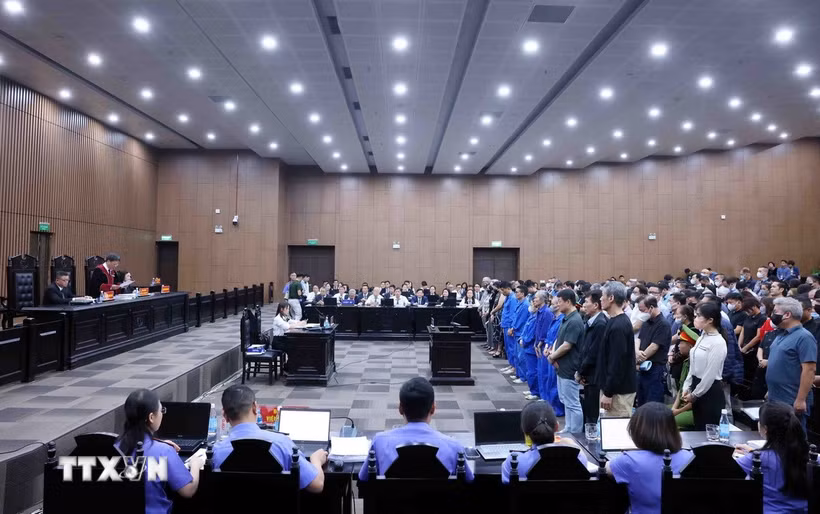 Quang cảnh phiên toà xét xử. (Ảnh: Phạm Kiên/TTXVN)