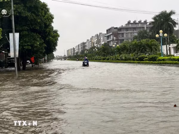 Mưa lớn gây thiệt hại nặng tại Phú Thọ và Thanh Hóa