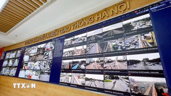 Hà Nội gỡ “điểm nghẽn” giao thông từ trung tâm điều hành