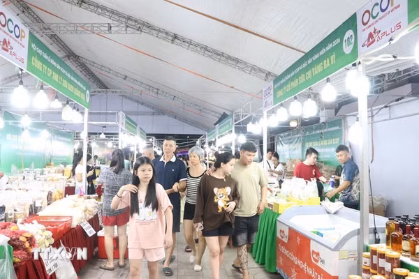 Khai mạc Tuần lễ Nông sản OCOP và đặc sản vùng miền tại Hải Phòng