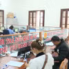 Người dân Gia Lai chỉ cần sử dụng Căn cước công dân gắn chip và ứng dụng VSSID khi đăng ký khám chữa bệnh bảo hiểm y tế. (Ảnh: Hoài Nam/TTXVN)