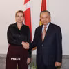 Tổng Bí thư, Chủ tịch nước Tô Lâm gặp hẹp Thủ tướng Đan Mạch Mette Frederiksen trước hội đàm. (Ảnh: Thống Nhất/TTXVN)