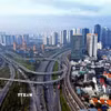Hạ tầng giao thông đô thị tại Việt Nam ngày càng phát triển đồng bộ. (Ảnh minh họa: Tuấn Anh/TTXVN)