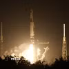 Tên lửa Falcon 9 mang theo tàu vũ trụ Crew Dragon rời bệ phóng tại Trạm Lực lượng Không gian Cape Canaveral, bang Florida, Mỹ, ngày 13/2/2026. (Ảnh: AA/TTXVN)