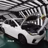 Sản xuất xe ô tô tại nhà máy Honda Việt Nam, phường Vĩnh Phúc, Phú Thọ. (Ảnh: Trần Việt/TTXVN)