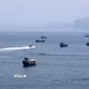 Tàu thuyền trên eo biển Hormuz, ngày 20/6/2026. (Ảnh: THX/TTXVN phát)