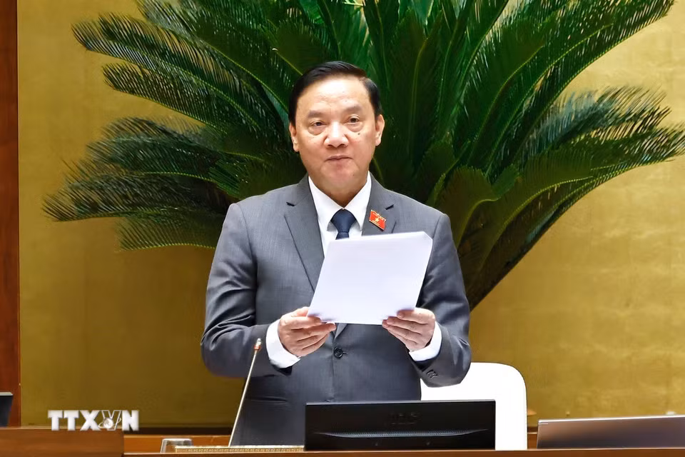Phó Chủ tịch Quốc hội Nguyễn Khắc Định phát biểu. (Ảnh: Doãn Tấn/TTXVN)