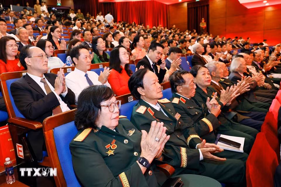 Đại biểu dự Lễ kỷ niệm. (Ảnh: Doãn Tấn/TTXVN)