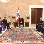 Tổng thống Liban Joseph Aoun tiếp Đại sứ Việt Nam tại Ai Cập kiêm nhiệm Liban Nguyễn Nam Dương nhân dịp trình Thư ủy nhiệm ngày 15/10. (Ảnh: TTXVN phát)