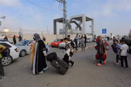 Gaza mở lại cửa khẩu Rafah vào Ai Cập cho người nước ngoài