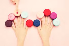 Sơn móng gel khiến bạn được gì và phải đánh đổi những gì? 