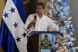 Tổng thống Honduras Juan Orlando Hernandez phát biểu tại Tegucigalpa. (Nguồn: AFP/TTXVN)