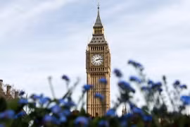 Tháp Elizabeth (Big Ben) tại khu vực tòa nhà Quốc hội Anh ở thủ đô London. (Nguồn: AFP/TTXVN)