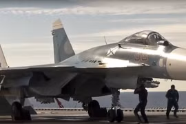 Máy bay chiến đấu Su-33 của Nga. (Nguồn: AP/TTXVN)