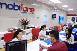 Hoàn tất cổ phần hóa mạng di động MobiFone trong năm 2016