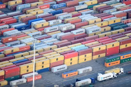 Dịch COVID-19: IMF giảm dự báo tăng trưởng kinh tế toàn cầu năm 2021