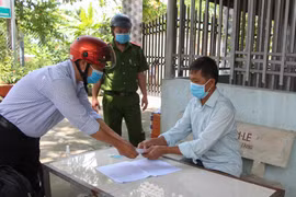 Long An, Phú Thọ kịp thời hỗ trợ người bị ảnh hưởng do dịch COVID-19