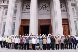 Bàn giao công trình Nhà Quốc hội phục vụ Kỳ họp thứ nhất Quốc hội Lào