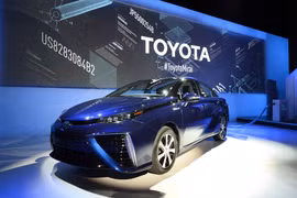 Toyota củng cố vị thế hãng xe bán chạy hàng đầu thế giới