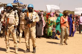 Bạo lực bùng phát, Sudan ban bố tình trạng khẩn cấp ở Tây Darfur