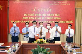 Tăng cường đề xuất chính sách lớn về phát triển khoa học, công nghệ