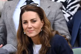 Công nương Kate Middleton tự cách ly do tiếp xúc với ca dương tính