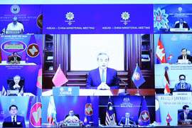 Ngoại trưởng Trung Quốc kêu gọi mở ra kỷ nguyên hợp tác mới với ASEAN