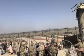 Nhật Bản khởi động chiến dịch sơ tán công dân khỏi Afghanistan