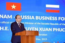 Thủ tướng Nguyễn Xuân Phúc phát biểu tại diễn đàn. (Ảnh: Thống Nhất/TTXVN)