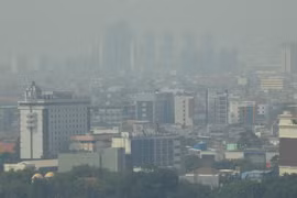 Khói mù ô nhiễm bao phủ Jakarta, Indonesia, ngày 24/7/2019. (Ảnh: AFP/ TTXVN)