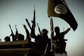 Các tay súng IS tại tỉnh Anbar, Iraq, ngày 17/3/2014. (Ảnh: AFP/TTXVN)