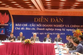 Các đại biểu tham dự Diễn đàn báo chí-cầu nối doanh nghiệp và chính phủ với chủ đề “báo chí, doanh nghiệp trong kỷ nguyên CPTPP.” (Ảnh: H.V/Vietnam+)