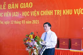 Ông Nguyễn Xuân Thắng phát biểu tại lễ khánh thành ký túc xá học viên của Học viện Chính trị khu vực IV. (Ảnh: TTXVN phát)