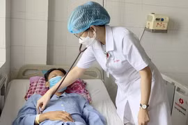 Bệnh nhân N.Q.T (17 tuổi, ở Đồng Tháp) được các bác sỹ Bệnh viện Đa khoa Trung ương Cần Thơ cứu sống. (Nguồn: tuoitrethudo.com.vn)