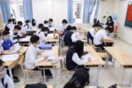[Photo] Hà Nội: Dạy học trực tiếp cho các khối từ lớp 7 đến lớp 12 