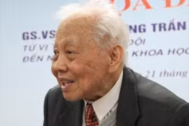 Giáo sư, Viện sỹ, Nhà giáo Nhân dân Nguyễn Văn Hiệu trong sự kiện ngày 21/12/2021. (Nguồn: vov)