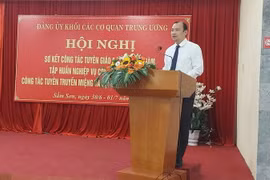 Ông Lê Hải Bình, Phó Ban Tuyên giáo Trung ương, phát biểu tại Hội nghị. (Ảnh: Trịnh Duy Hưng/TTXVN)
