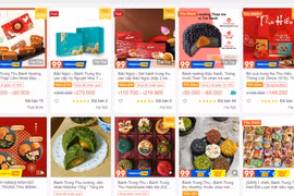 Tết Trung Thu mùa COVID-19: Mua sắm, học làm bánh trên sàn online 