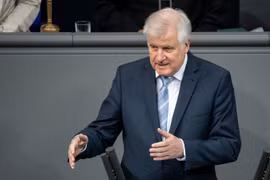 Bộ trưởng Nội vụ Đức Horst Seehofer. (Ảnh: Bild)