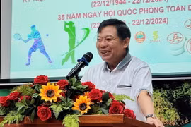Đại sứ Việt Nam Nguyễn Huy Tăng phát biểu tại lễ bế mạc hội thao. (Ảnh: Quang Anh/TTXVN)