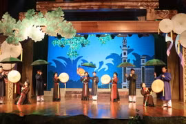 Các thành viên CLB Quan họ thực hành là hạt nhân giúp bảo tồn, lan tỏa dân ca Quan họ Bắc Ninh. (Ảnh: Thanh Thương/TTXVN)